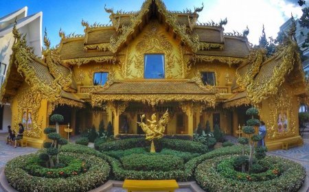 ରାଜପ୍ରସାଦ ପରି ଶୌଚାଳୟ