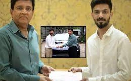 ‘ଜେଲର’ର ପ୍ରଯୋଜକ ବାଣ୍ଟୁଛନ୍ତି କାର