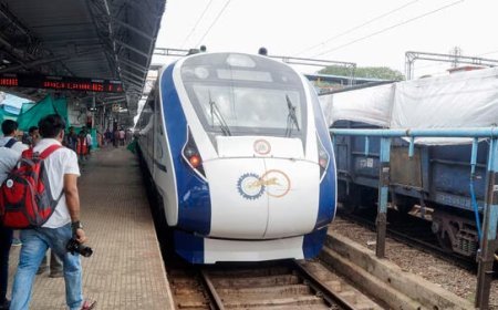 ବନ୍ଦେ ଭାରତର ପ୍ରଥମ  ଯାତ୍ରା: ପ୍ରଥମ ଦିନରେ  ୫୮୪ ଯାତ୍ରୀ