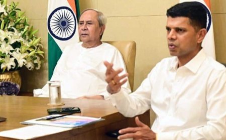 ବଡ଼ ଖବର: ସ୍ୱେଚ୍ଛାକୃତ ଅବସର ନେଲେ  ୫ଟି ସଚିବ ଭି.କେ ପାଣ୍ଡିଆନ୍